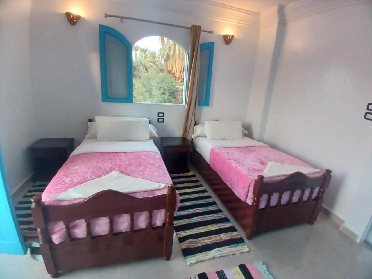 Hotel Nile Bride Assuan Esterno foto
